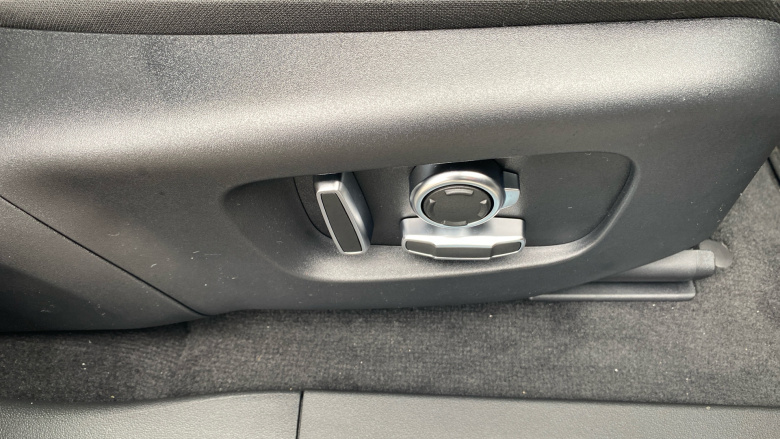 Land Rover Range Rover Evoque 1.5 P270e Autobiography 5dr Auto [Revised] Hatchback